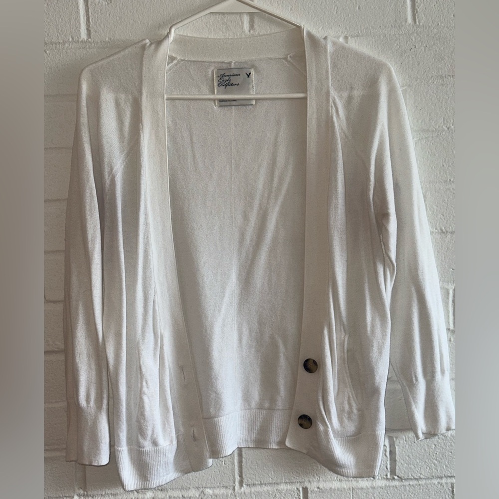 American Eagle Outfitters White Cardigan Sweater V-Neck